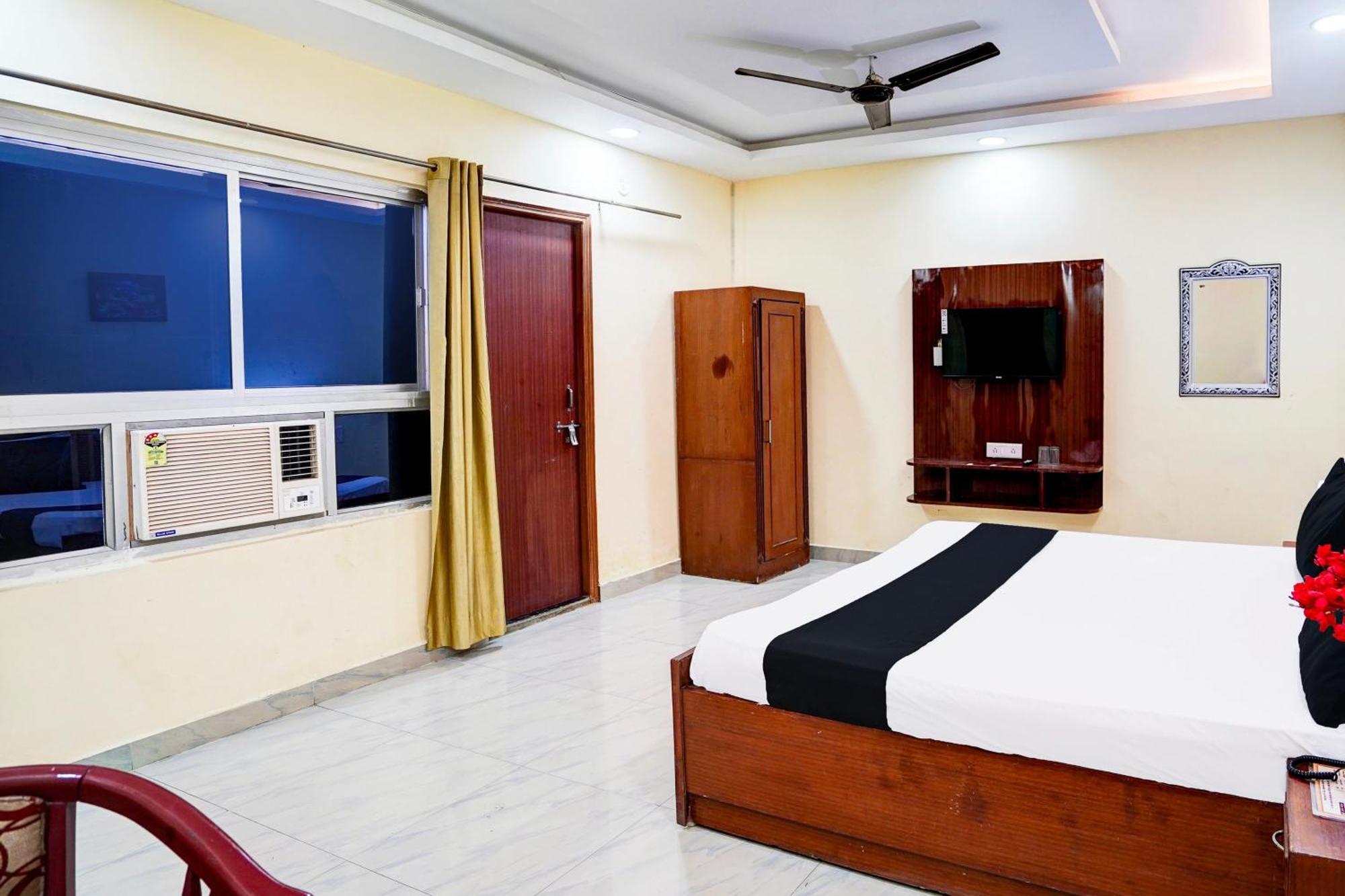Hotel O Nova Resorts & Luxury Farm Raebareli Kültér fotó